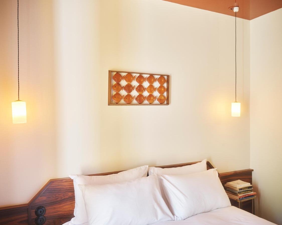 Hotel Present - Entree Autonome, Reception En Ligne - Encore Mieux Arles Exterior foto