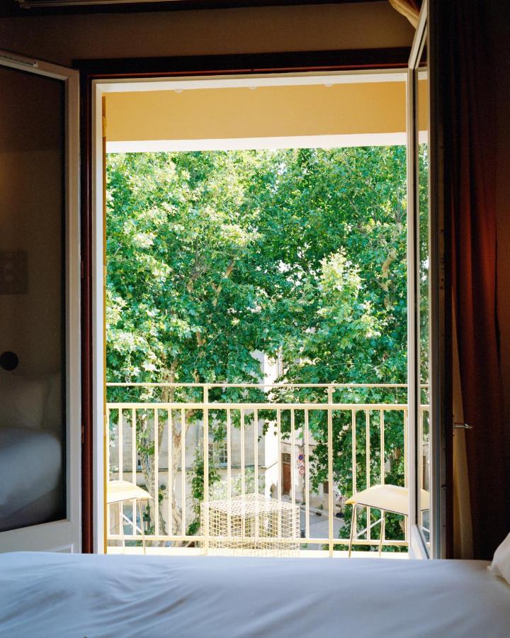 Hotel Present - Entree Autonome, Reception En Ligne - Encore Mieux Arles Exterior foto